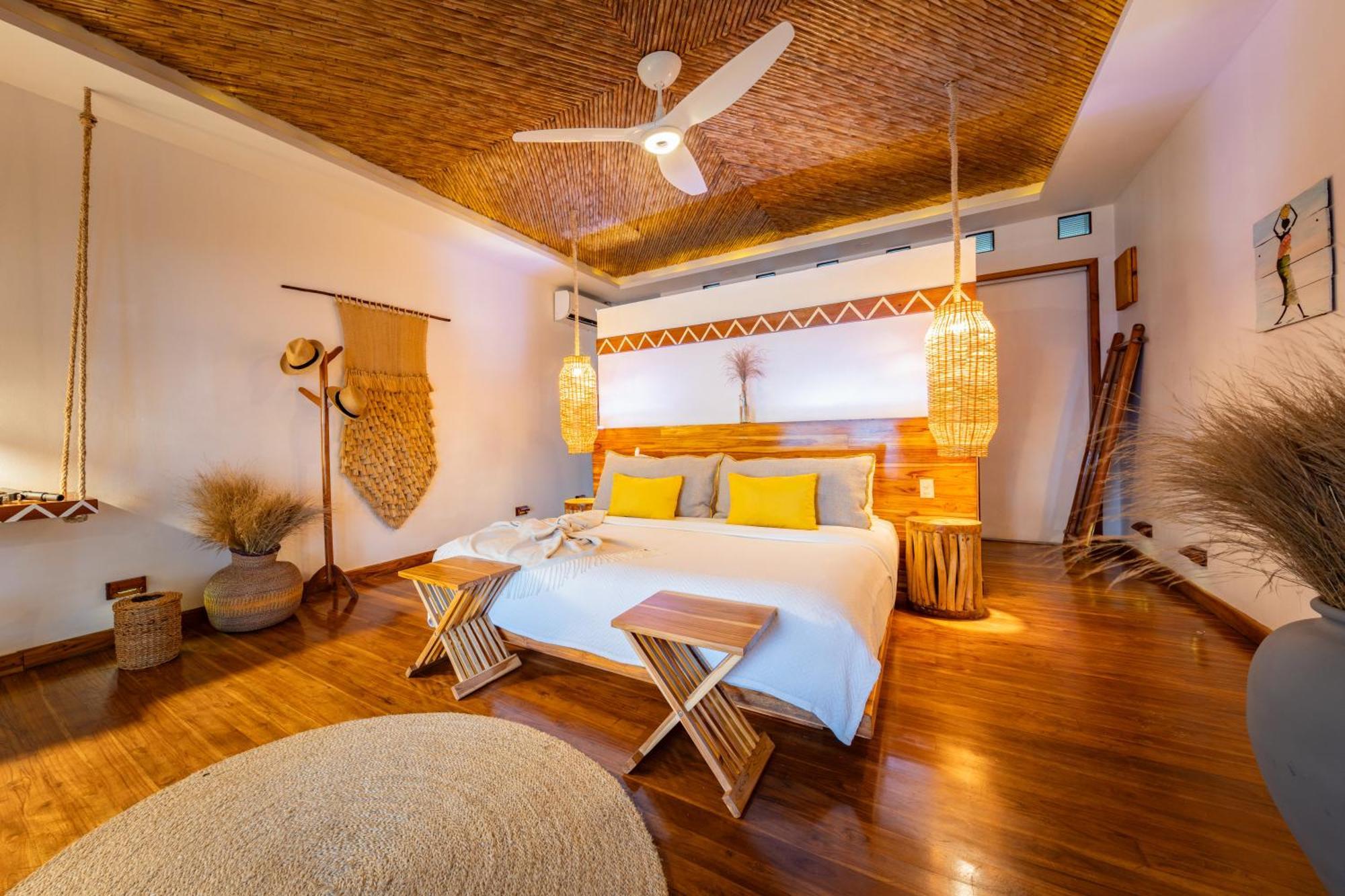 Yemaya Reefs, A Small Luxury Hotel Little Corn Island Exterior foto