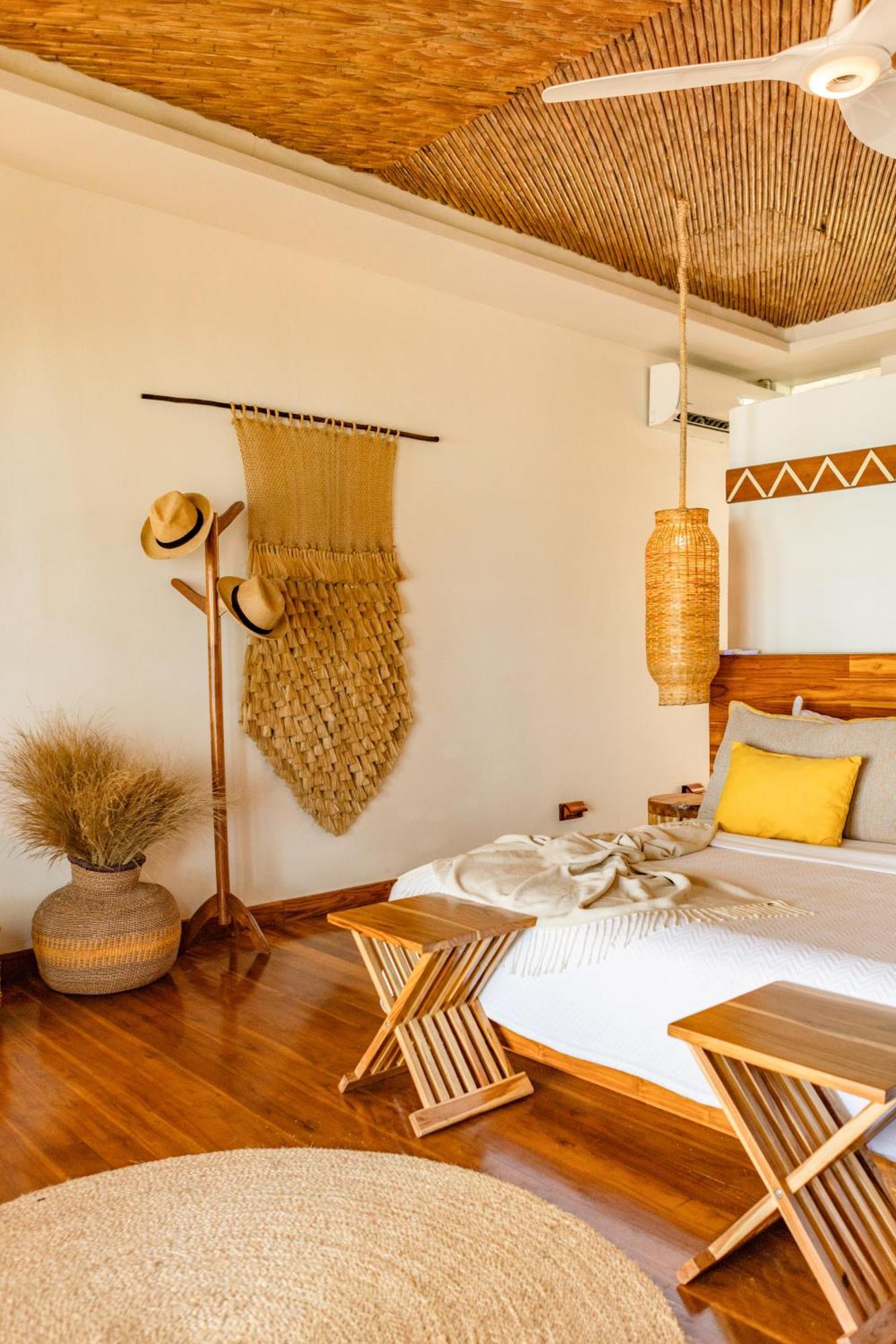 Yemaya Reefs, A Small Luxury Hotel Little Corn Island Exterior foto