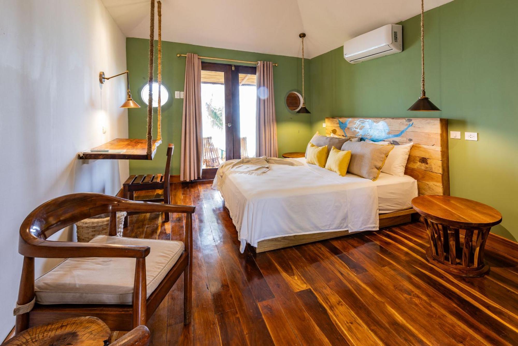 Yemaya Reefs, A Small Luxury Hotel Little Corn Island Exterior foto